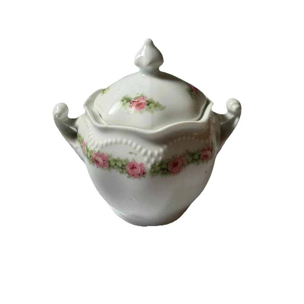 Vintage R S Germany covered sugar‎ bowl hand painted dainty pink roses handles